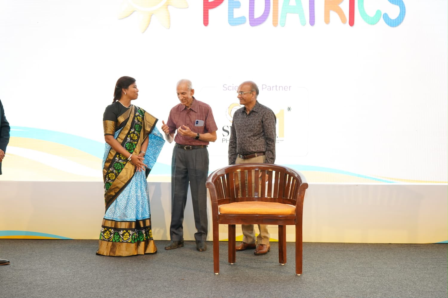 Faculty on stage at the New Horizons Health and Research Foundation Scientific Session
