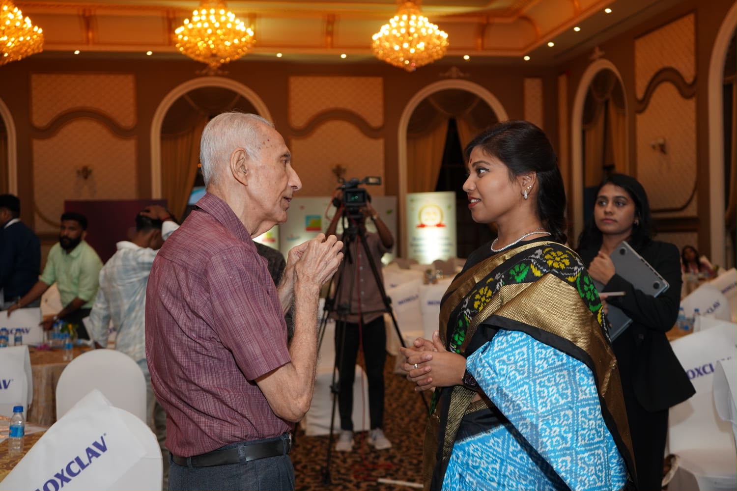 Dr. Shree Rao with Dr. Y. K. Amdekar at the National Pediatric Conference, Goa